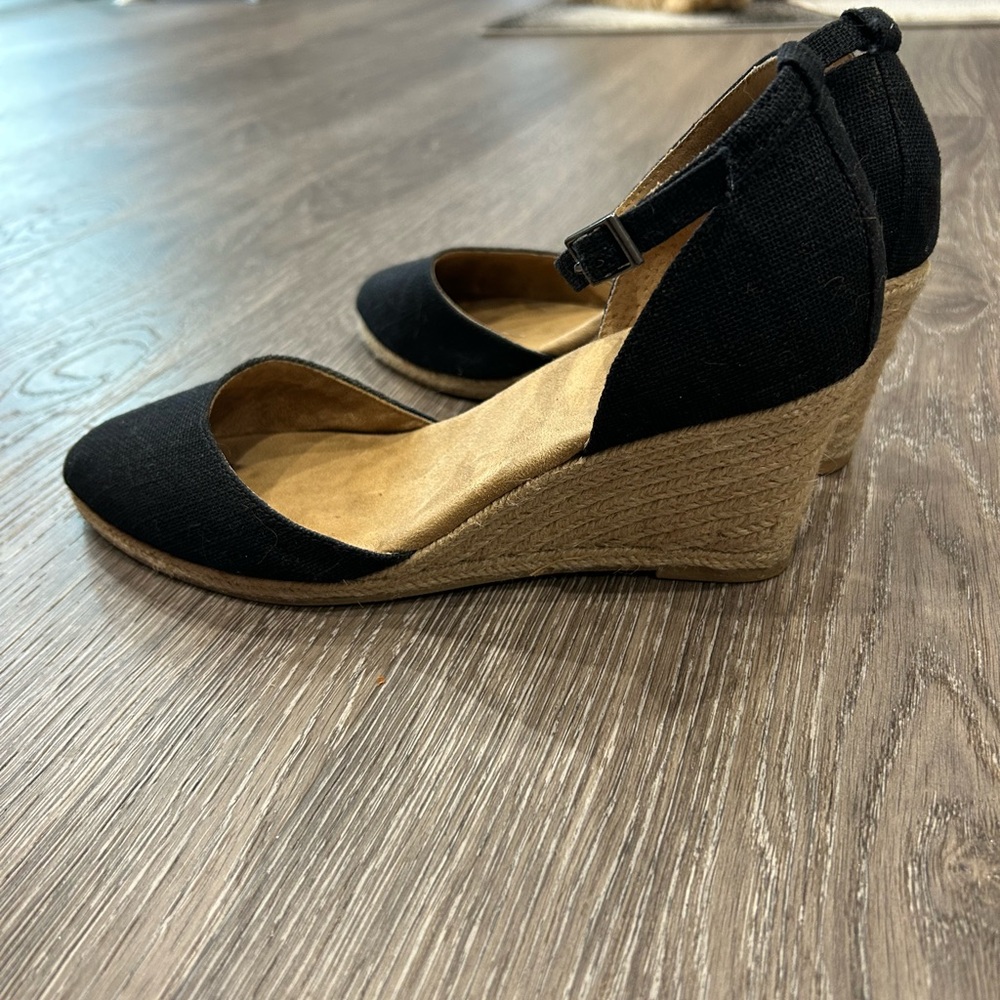 Nine West Black Wedge Shoes for Women - Picture 4 of 6
